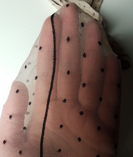 Erg mooie gedragen panty met naad en stipjes - Afbeelding 2