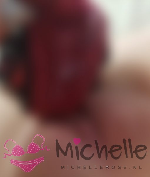 1 foto van mijn kutje met slipje die...