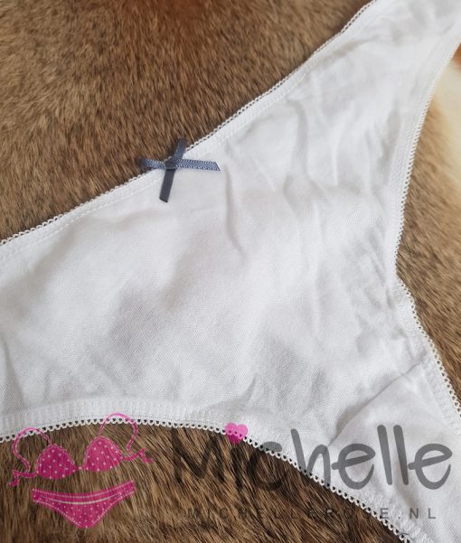 Witte gedragen string van katoen met grijs strikje - Afbeelding 2