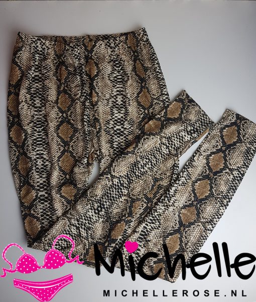 Leuke gedragen slangenprint legging