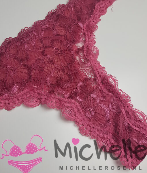 Gedragen roze kanten string - Afbeelding 3