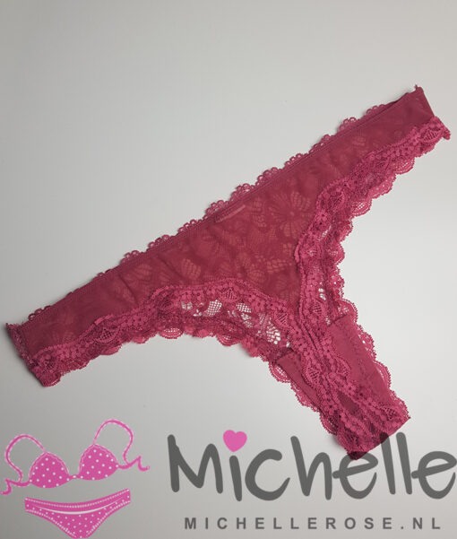 Gedragen roze kanten string - Afbeelding 4