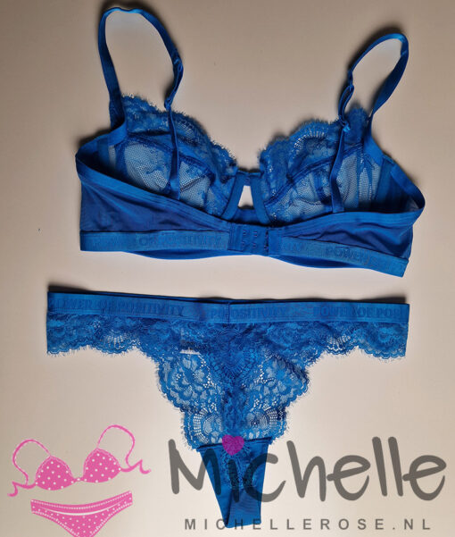 Blauw kanten bh setje - Afbeelding 4